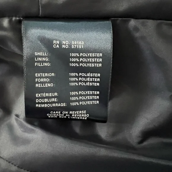 ⭐️ Firm Price ⭐️ New with tags Tommy Hilfiger jacket - Picture 6 of 6